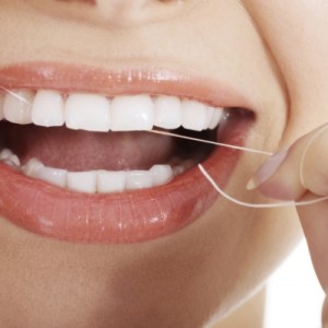 Hollister dentist advocates flossing teeth for dental health